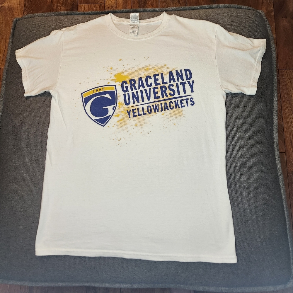 Graceland University Yellowjackets t-shirt Mens medium